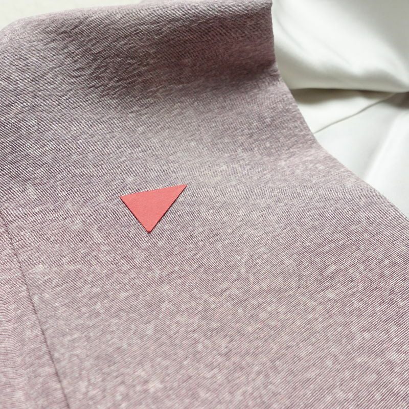 付け下げ 良品 縮緬 正絹 その他の柄 袷仕立て 身丈155cm 裄丈63cm 共八掛 フォーマル 着物 入学式 卒業式 ぼかし 紫・藤色_画像18