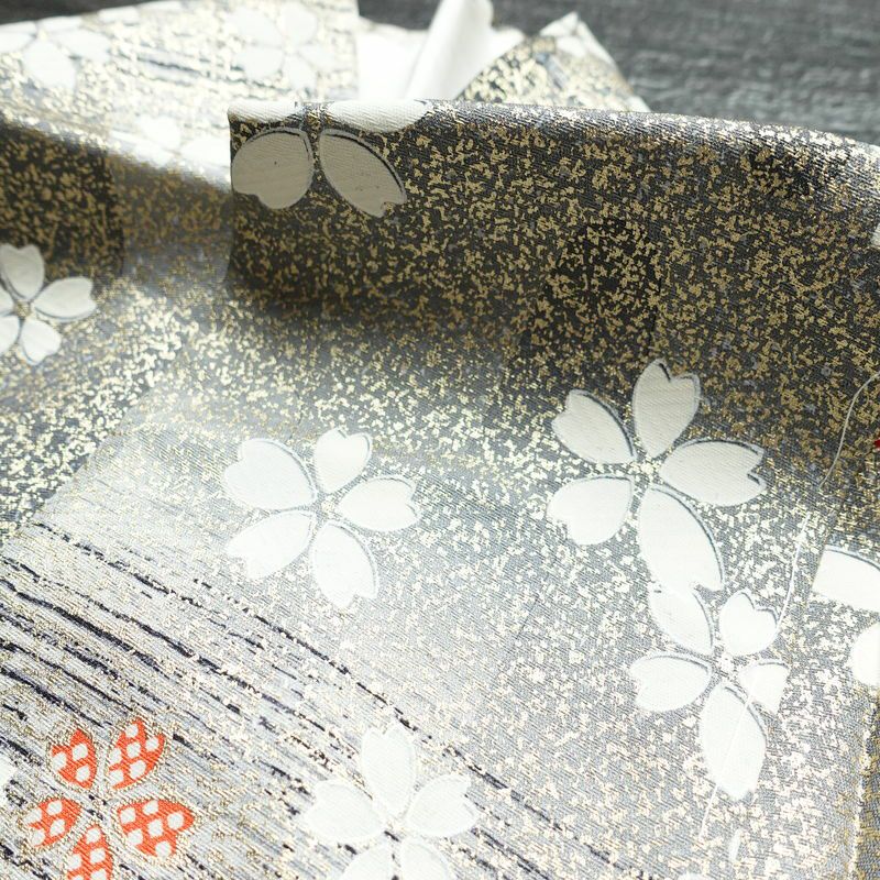 小紋 良品 しつけ糸付き 正絹 花柄 袷仕立て 身丈157.5cm 裄丈65cm 箔 金彩 着物 グレー_画像17