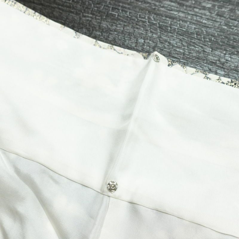 小紋 良品 しつけ糸付き 正絹 花柄 袷仕立て 身丈157.5cm 裄丈65cm 箔 金彩 着物 グレー_画像19