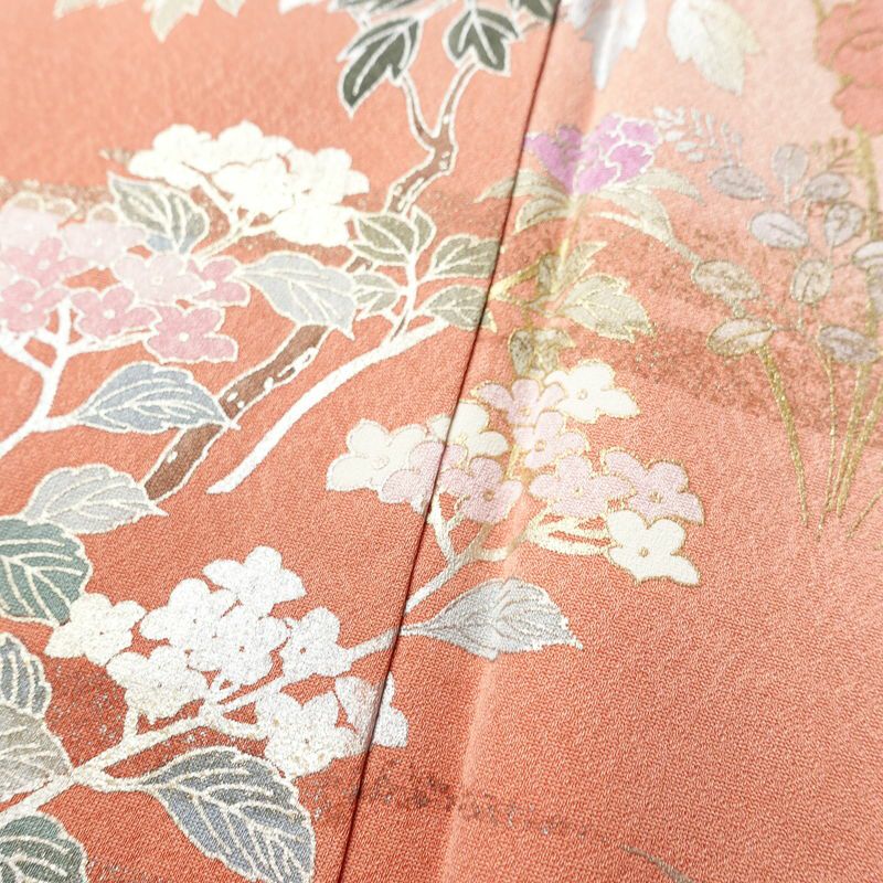 訪問着 美品 しつけ糸付き 一つ紋付き 正絹 古典柄 袷仕立て 身丈160cm 裄丈65.5cm 箔 金彩 フォーマル 着物 入学式 卒業式 結婚式 ピンク_画像10