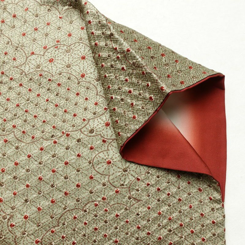 小紋 絞り 綸子 正絹 雲柄 袷仕立て 身丈168.5cm 裄丈64.5cm 麻の葉 着物 緑・うぐいす色_画像16