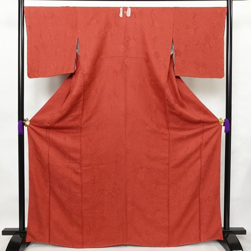 色無地 良品 しつけ糸付き 一つ紋付き 正絹 花柄 袷仕立て 身丈167cm 裄丈69cm フォーマル 着物 お茶会 赤・朱_画像1