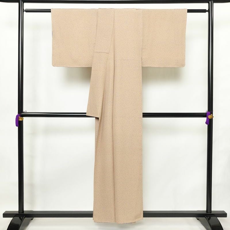 小紋 良品 しつけ糸付き 総柄 正絹 その他の柄 袷仕立て 身丈154.5cm 裄丈63.5cm 柄八掛 着物 ベージュ_画像2
