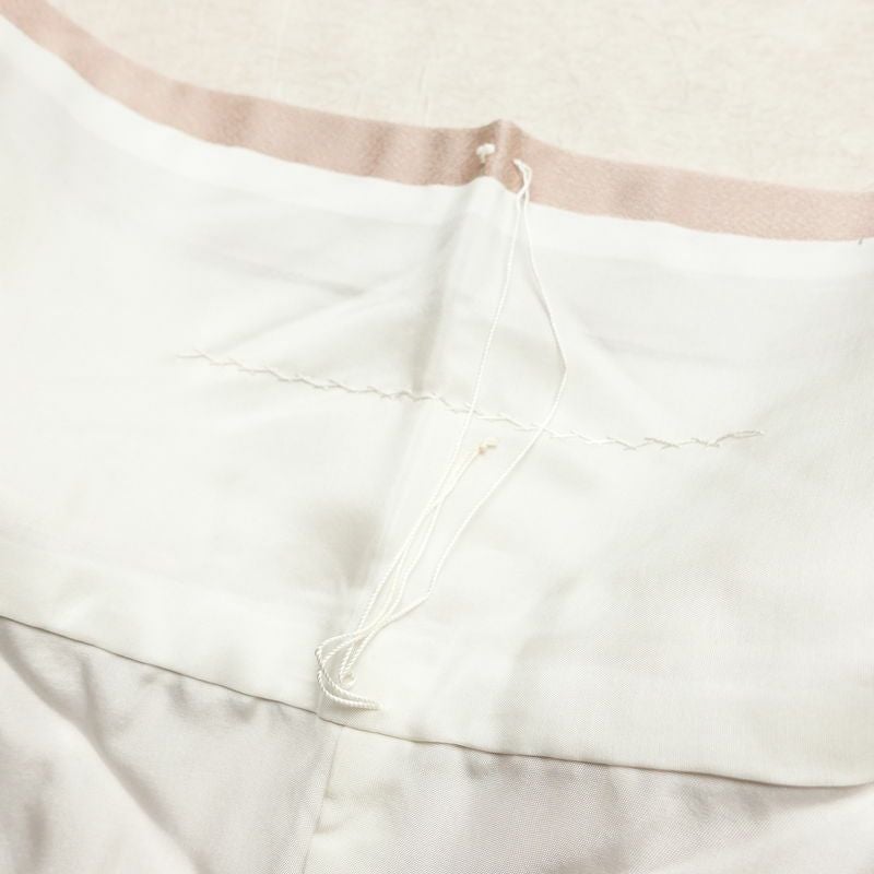 色留袖 しつけ糸付き 金駒刺繍 一つ紋付き 正絹 人物・動物柄 袷仕立て 身丈156.5cm 裄丈68cm 箔 刺繍 共八掛 金彩 フォーマル 着物 結婚式 ピンク_画像21