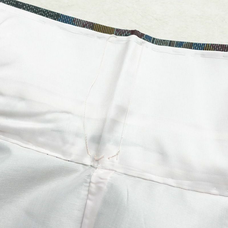 紬 しつけ糸付き 正絹 風景柄 袷仕立て 身丈152.5cm 裄丈64cm 着物 緑・うぐいす色_画像18