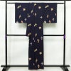 小紋 付下小紋 良品 しつけ糸付き 正絹 人物・動物柄 袷仕立て 身丈157cm 裄丈64cm 箔 金彩 着物 青・紺_画像2