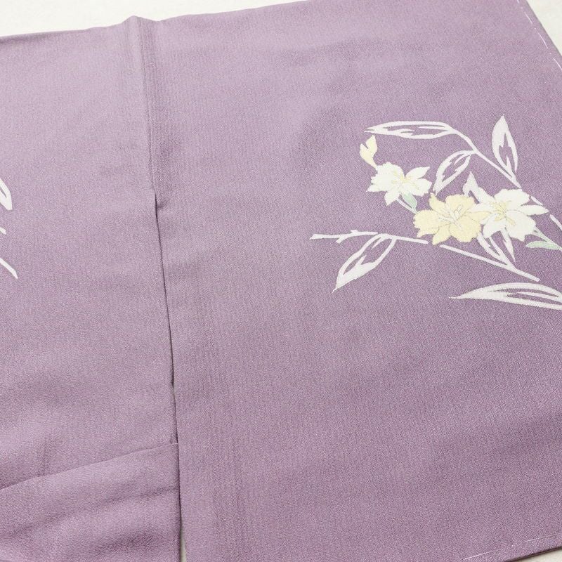 付け下げ 良品 しつけ糸付き 正絹 花柄 袷仕立て 身丈169cm 裄丈70.5cm 箔 フォーマル 着物 入学式 卒業式 結婚式 紫・藤色_画像14