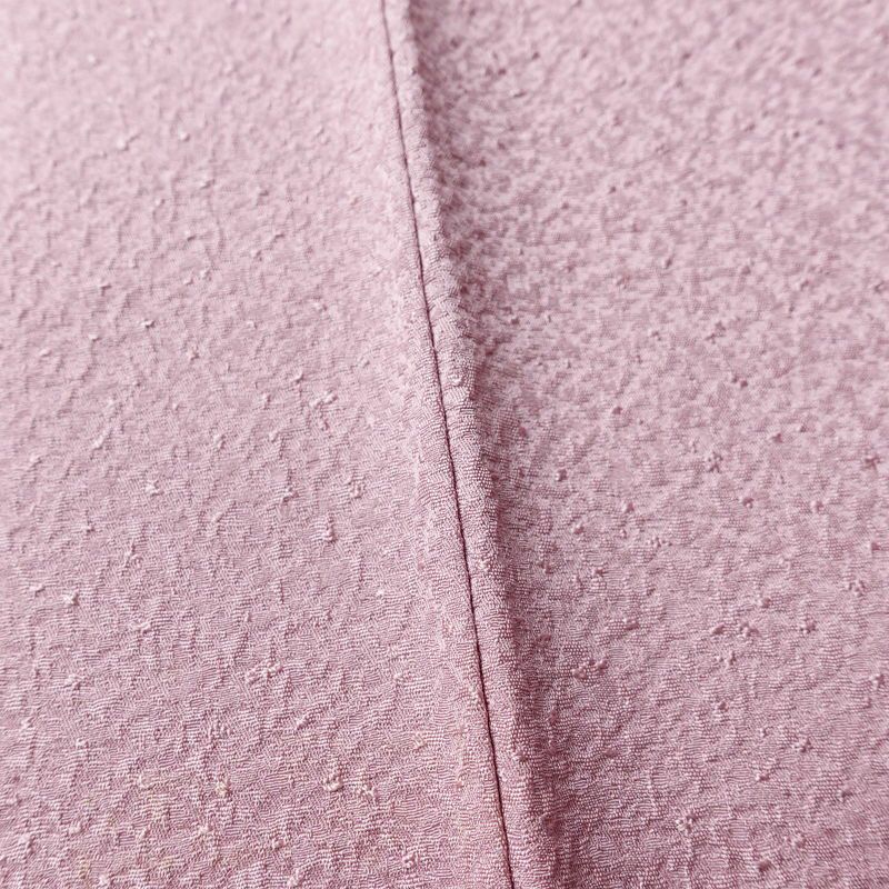 色無地 良品 しつけ糸付き 一つ紋付き 正絹 無地 袷仕立て 身丈155.5cm 裄丈66cm フォーマル 着物 入学式 卒業式 お茶会 ピンク_画像10