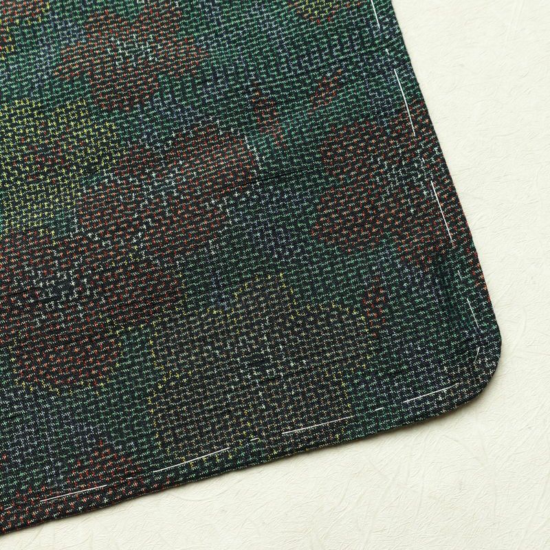 紬 良品 しつけ糸付き 正絹 花柄 袷仕立て 身丈155cm 裄丈63.5cm 着物 緑・うぐいす色_画像15