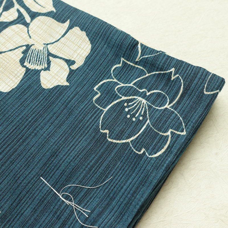 新品 浴衣 女性用 綿麻 高級変わり織 古典柄 花柄 椿柄 ゆかた 未使用品 しつけ糸付き レトロ くすみカラー モダン_画像10