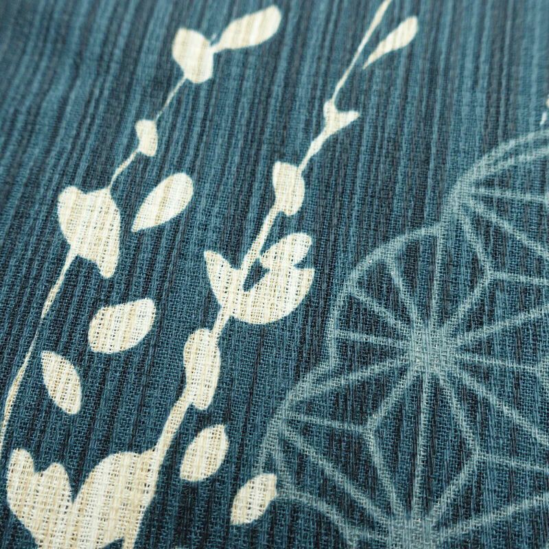 新品 浴衣 女性用 綿麻 高級変わり織 古典柄 ゆかた 未使用品 しつけ糸付き 二十緑 シック モダン 雪輪 麻の葉_画像5