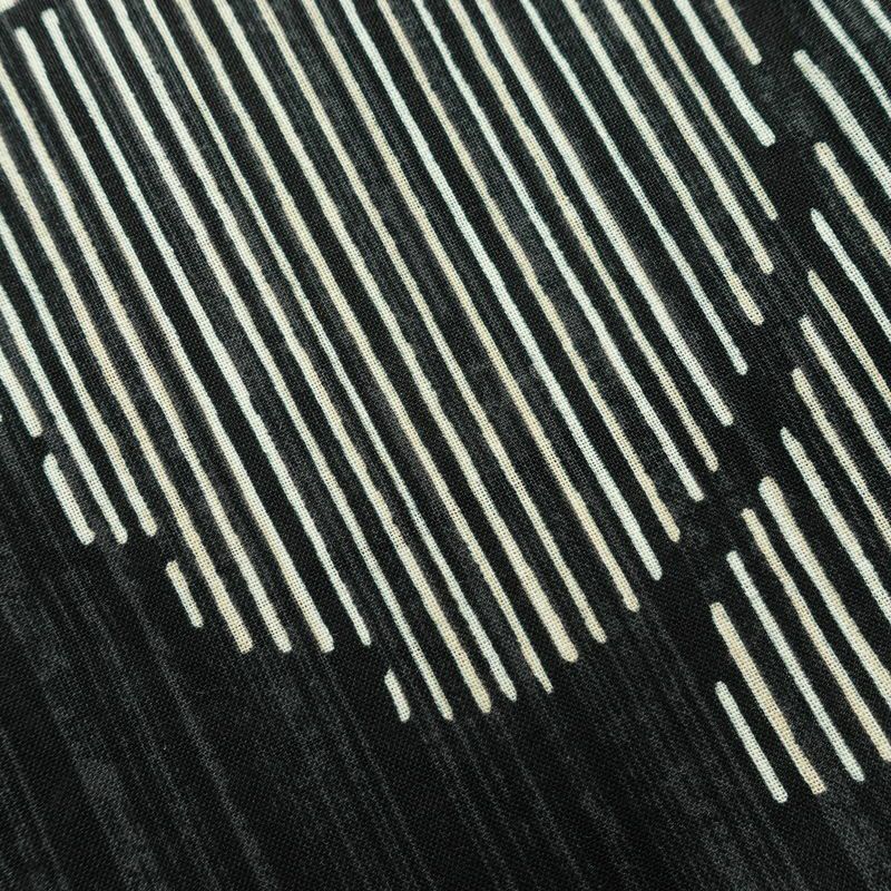 新品 浴衣 女性用 綿 平織 古典柄 ゆかた 未使用品 しつけ糸付き 黒 レトロ モダン まり 桜_画像6