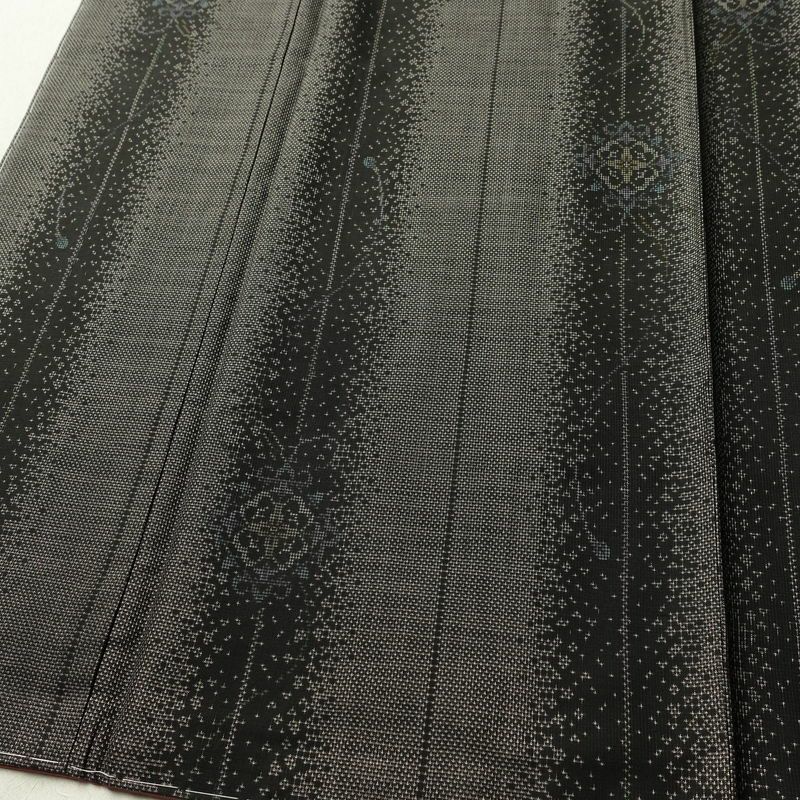 大島紬 美品 しつけ糸付き 正絹 縞柄・線柄 袷仕立て 身丈160.5cm 裄丈65cm リサイクル着物 着物 茶_画像4