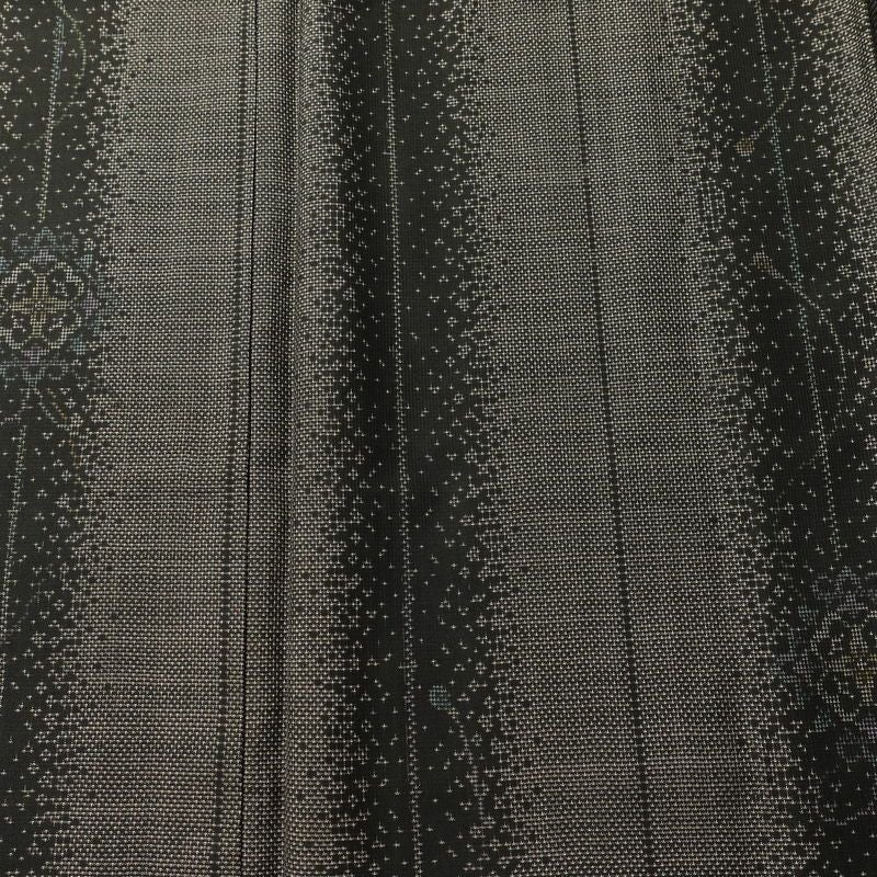 大島紬 美品 しつけ糸付き 正絹 縞柄・線柄 袷仕立て 身丈160.5cm 裄丈65cm リサイクル着物 着物 茶_画像6