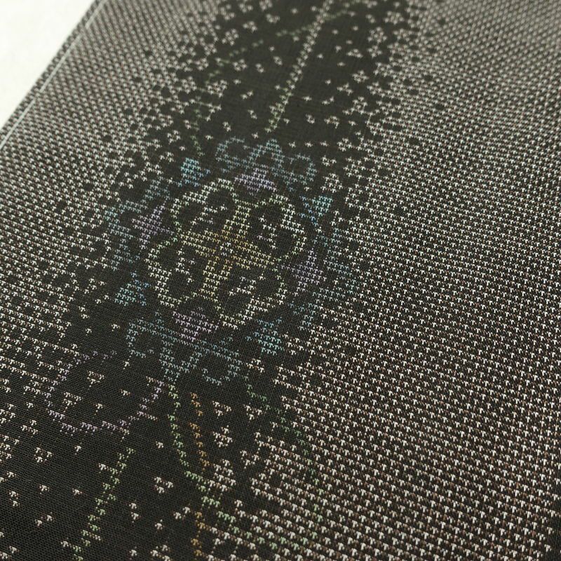 大島紬 美品 しつけ糸付き 正絹 縞柄・線柄 袷仕立て 身丈160.5cm 裄丈65cm リサイクル着物 着物 茶_画像9