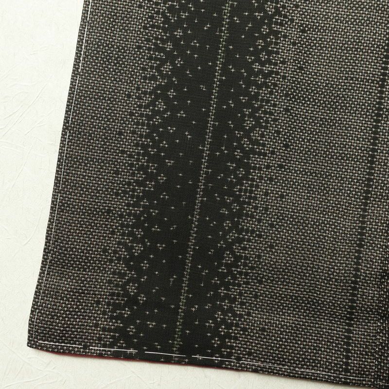 大島紬 美品 しつけ糸付き 正絹 縞柄・線柄 袷仕立て 身丈160.5cm 裄丈65cm リサイクル着物 着物 茶_画像13