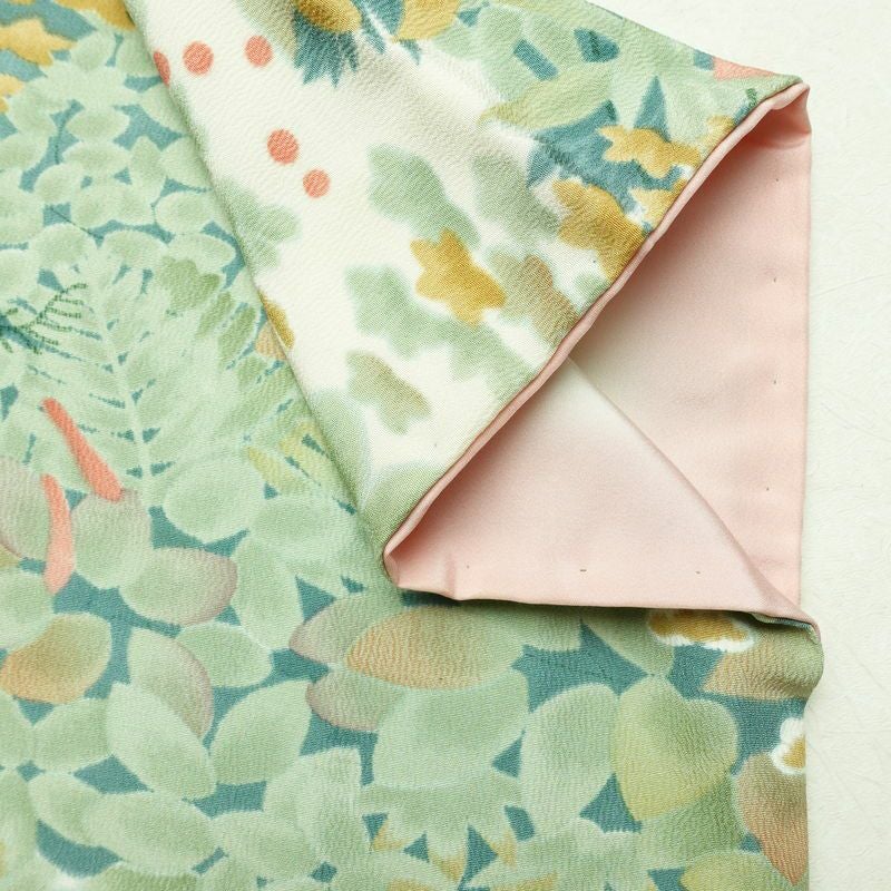 小紋 縮緬 総柄 正絹 木の葉・植物柄 袷仕立て 身丈151cm 裄丈65cm リサイクル着物 着物 カジュアル 緑・うぐいす色_画像14