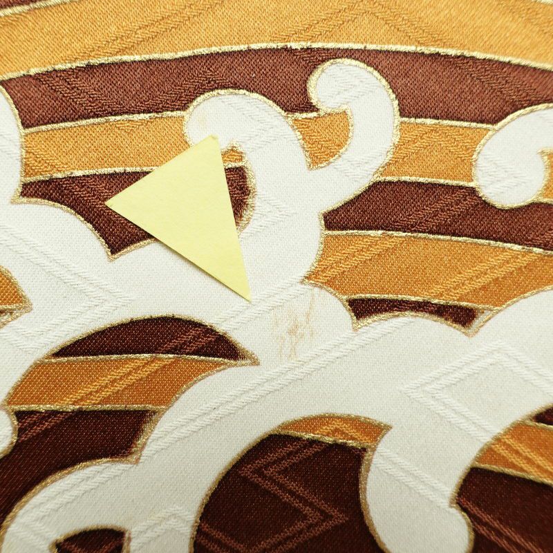 振袖 金駒刺繍 正絹 古典柄 袷仕立て 身丈168cm 裄丈67.5cm リサイクル着物 帯 金彩 成人式 二十歳 二十歳の集い フォーマル 華やか 黄・黄土色_画像16