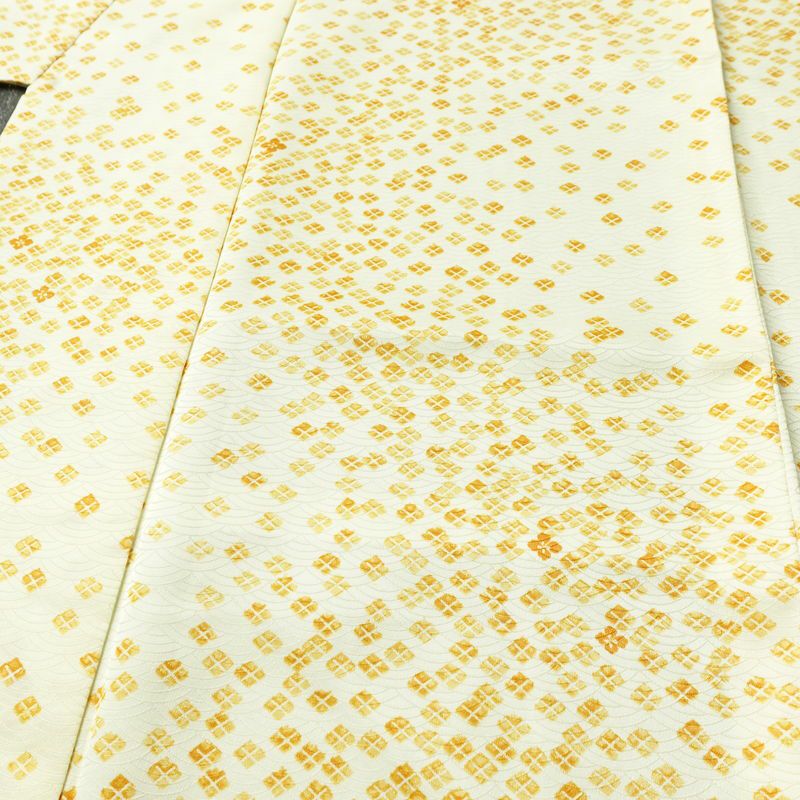 小紋 良品 総柄 ポリエステル 古典柄 袷仕立て 身丈159cm 裄丈63cm リサイクル着物 着物 カジュアル クリーム_画像5