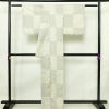 紬 正絹 チェック・格子柄 袷仕立て 身丈162.5cm 裄丈63cm リサイクル着物 着物 モダン カジュアル 白_画像2