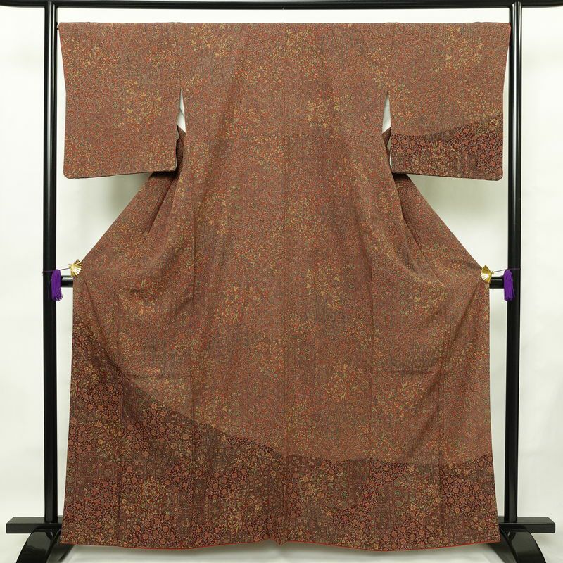 付け下げ 良品 縮緬 正絹 小紋柄 幾何学柄・抽象柄 袷仕立て 身丈162cm 裄丈67cm リサイクル着物 着物 洒落 茶_画像1