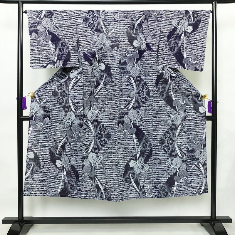 浴衣 美品 夏用 綿絽 バチ衿仕立て 綿 花柄 単衣仕立て 身丈144cm 裄丈66cm モダン 粋 青・紺_画像1