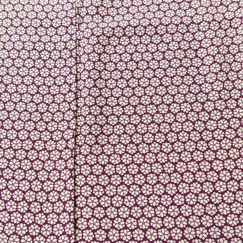 小紋 縮緬 総柄 正絹 花柄 袷仕立て 身丈167.5cm 裄丈62.5cm リサイクル着物 着物 モダン 紫・藤色_画像6