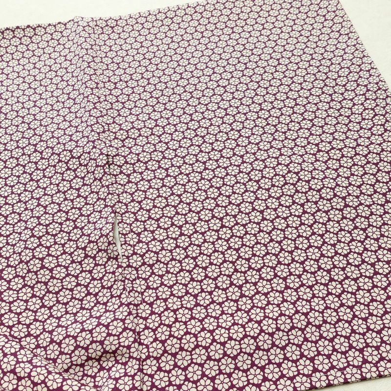 小紋 縮緬 総柄 正絹 花柄 袷仕立て 身丈167.5cm 裄丈62.5cm リサイクル着物 着物 モダン 紫・藤色_画像12