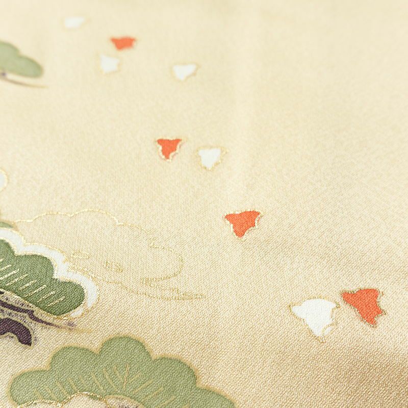 訪問着 良品 しつけ糸付き 正絹 古典柄 袷仕立て 身丈160.5cm 裄丈65cm リサイクル着物 着物 箔 金彩 入学式 卒業式 七五三 お宮参り フォーマル 上品 松 ベージュ_画像9