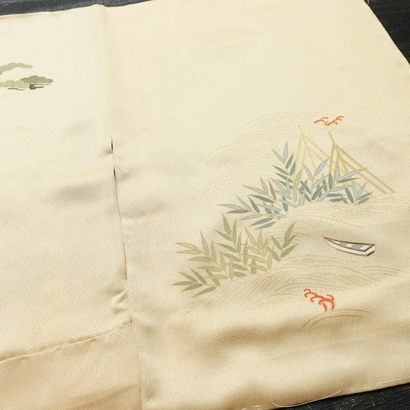 訪問着 良品 しつけ糸付き 正絹 古典柄 袷仕立て 身丈160.5cm 裄丈65cm リサイクル着物 着物 箔 金彩 入学式 卒業式 七五三 お宮参り フォーマル 上品 松 ベージュ_画像14