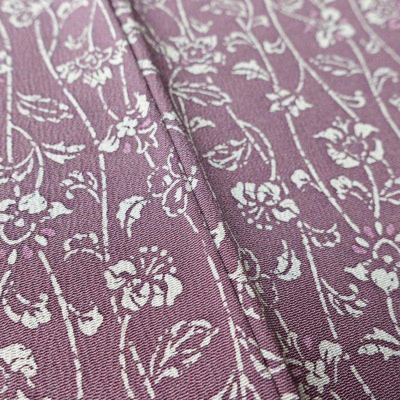 小紋 縮緬 総柄 正絹 木の葉・植物柄 袷仕立て 身丈152.5cm 裄丈64cm リサイクル着物 着物 紫・藤色_画像9