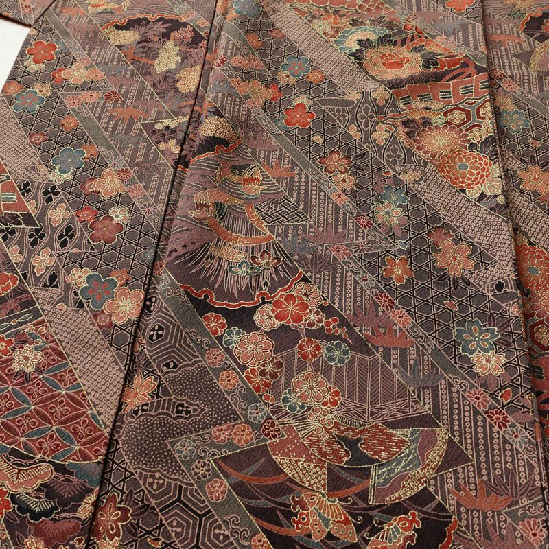 小紋 総柄 正絹 古典柄 袷仕立て 身丈159cm 裄丈67cm リサイクル着物 着物 モダン 多色使い_画像5