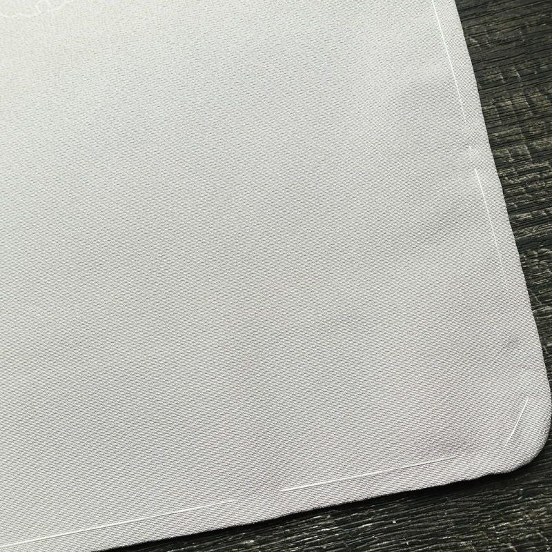 付け下げ 美品 しつけ糸付き 縮緬 正絹 古典柄 袷仕立て 身丈152.5cm 裄丈65cm リサイクル着物 着物 入学式 卒業式 七五三 お宮参り フォーマル シンプル 上品 雪輪 金駒刺繍 グレー_画像16