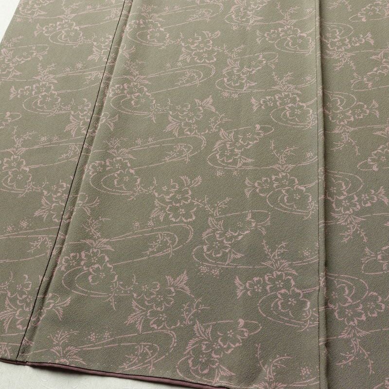 小紋 落款入り 縮緬 総柄 正絹 花柄 袷仕立て 身丈151cm 裄丈63cm リサイクル着物 着物 モダン 緑・うぐいす色_画像4