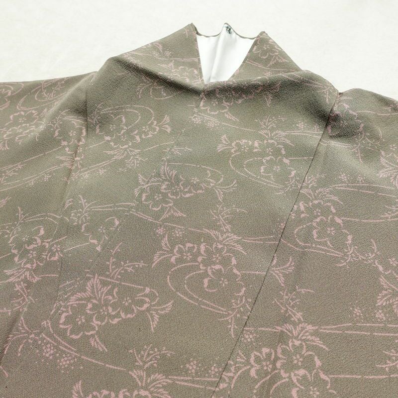 小紋 落款入り 縮緬 総柄 正絹 花柄 袷仕立て 身丈151cm 裄丈63cm リサイクル着物 着物 モダン 緑・うぐいす色_画像17