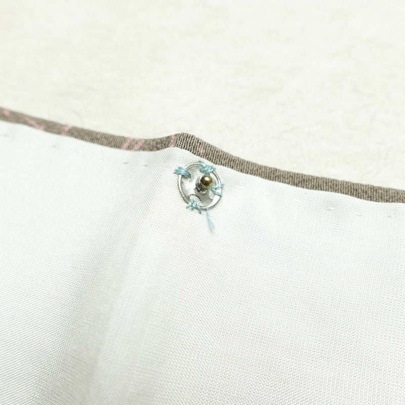 小紋 落款入り 縮緬 総柄 正絹 花柄 袷仕立て 身丈151cm 裄丈63cm リサイクル着物 着物 モダン 緑・うぐいす色_画像20