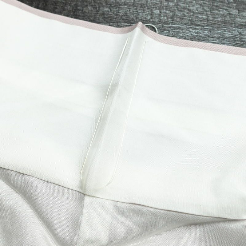 訪問着 美品 しつけ糸付き 縮緬 一つ紋付き 正絹 風景柄 袷仕立て 身丈164cm 裄丈67cm リサイクル着物 着物 共八掛 入学式 卒業式 七五三 お宮参り フォーマル 上品 紅葉 松 桜 紫・藤色_画像20