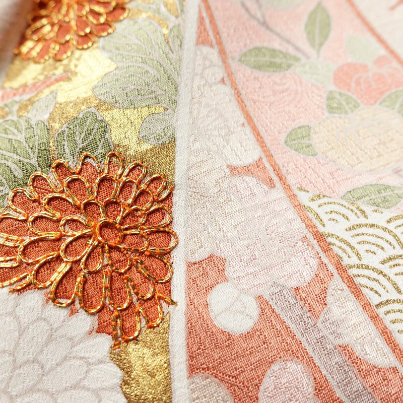 訪問着 良品 金駒刺繍 綸子 正絹 古典柄 袷仕立て 身丈163.5cm 裄丈67cm リサイクル着物 着物 箔 共八掛 入学式 卒業式 七五三 パーティー お宮参り フォーマル 華やか 菊 桜 ピンク_画像8