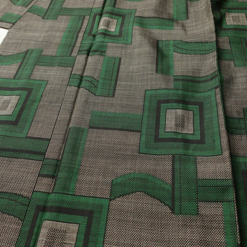 紬 正絹 幾何学柄・抽象柄 袷仕立て 身丈157.5cm 裄丈64.5cm リサイクル着物 着物 カジュアル 茶_画像5