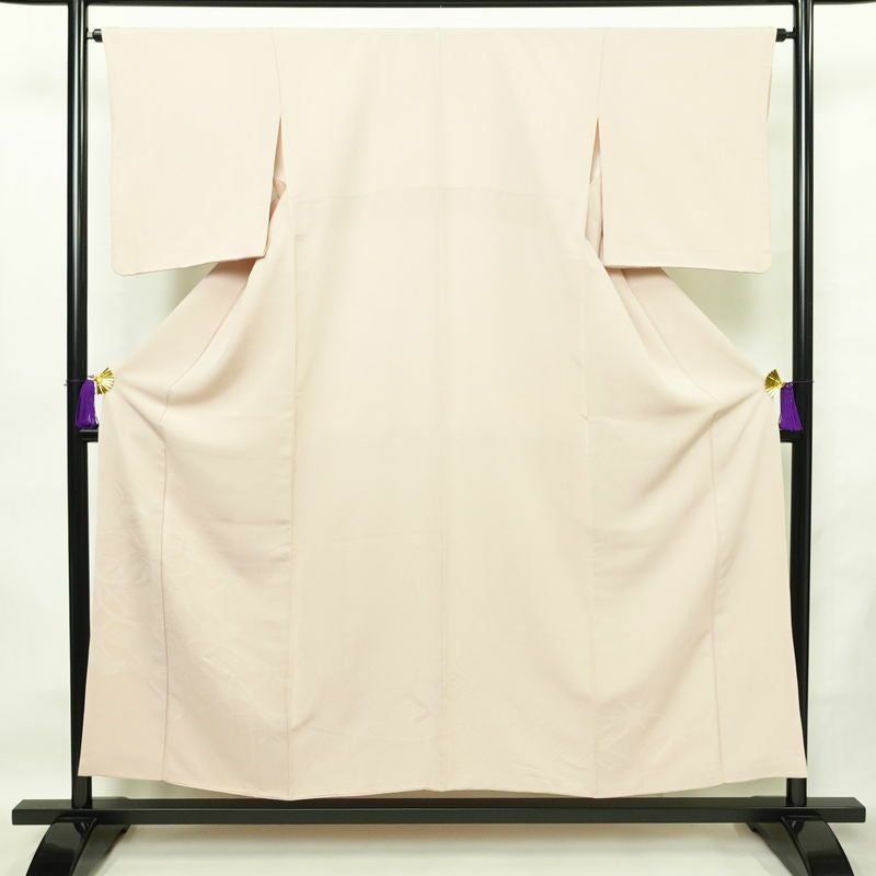 色無地 裾模様あり 一つ紋付き 正絹 古典柄 袷仕立て 身丈153.5cm 裄丈65cm リサイクル着物 着物 入学式 卒業式 七五三 お宮参り フォーマル シンプル 上品 ピンク_画像1