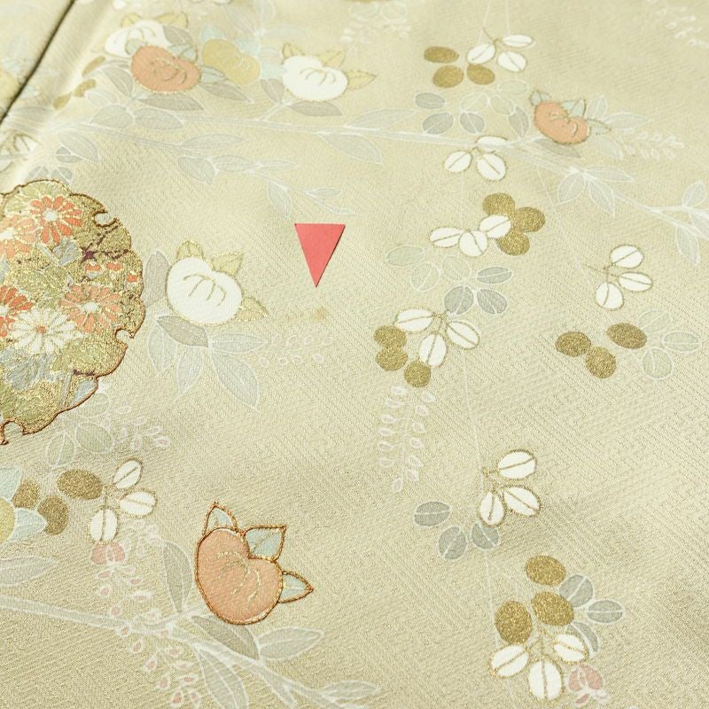 訪問着 綸子 金駒刺繍 一つ紋付き 正絹 木の葉・植物柄 袷仕立て 身丈161.5cm 裄丈65.5cm リサイクル着物 着物 箔 共八掛 入学式 卒業式 七五三 パーティー お宮参り フォーマル 雪輪 萩 ベージュ 緑・うぐいす色_画像6