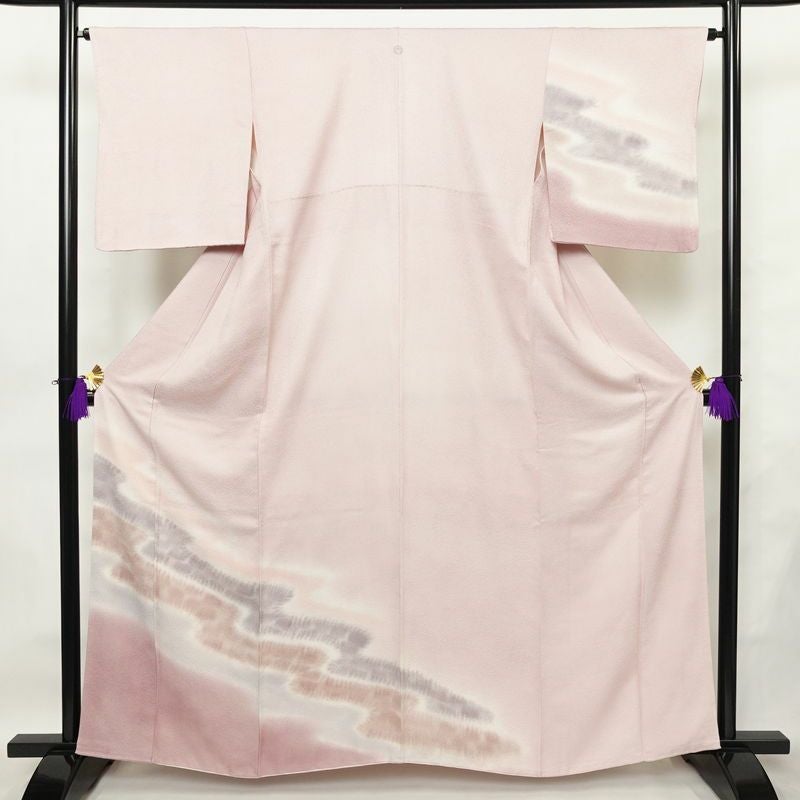 付け下げ 一つ紋付き 正絹 その他の柄 袷仕立て 身丈161.5cm 裄丈65cm リサイクル着物 着物 入学式 卒業式 七五三 お宮参り フォーマル シンプル 上品 ピンク_画像1