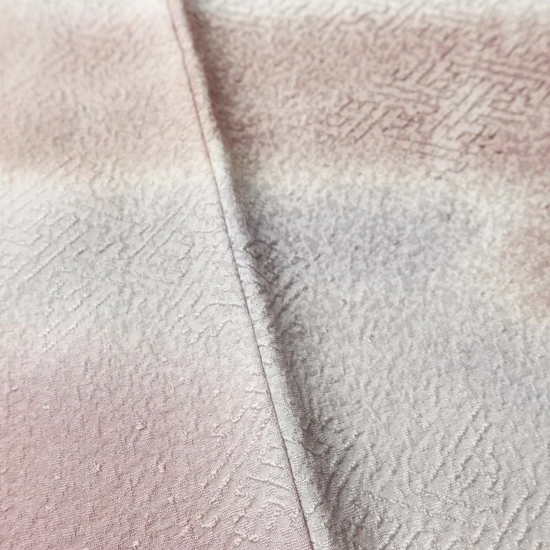 付け下げ 一つ紋付き 正絹 その他の柄 袷仕立て 身丈161.5cm 裄丈65cm リサイクル着物 着物 入学式 卒業式 七五三 お宮参り フォーマル シンプル 上品 ピンク_画像11