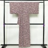 小紋 縮緬 総柄 正絹 花柄 袷仕立て 身丈155cm 裄丈65.5cm リサイクル着物 着物 紫・藤色_画像2