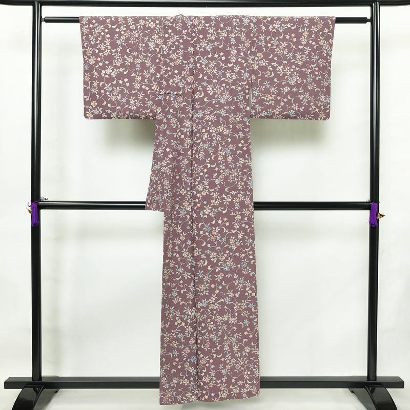 小紋 縮緬 総柄 正絹 花柄 袷仕立て 身丈155cm 裄丈65.5cm リサイクル着物 着物 紫・藤色_画像2