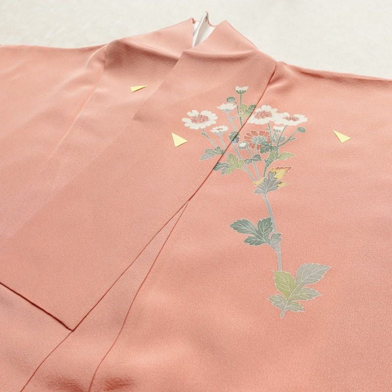 訪問着 落款入り 縮緬 一つ紋付き 正絹 花柄 袷仕立て 身丈156.5cm 裄丈63cm リサイクル着物 着物 作家物 共八掛 パーティー フォーマル 菊 ピンク_画像12