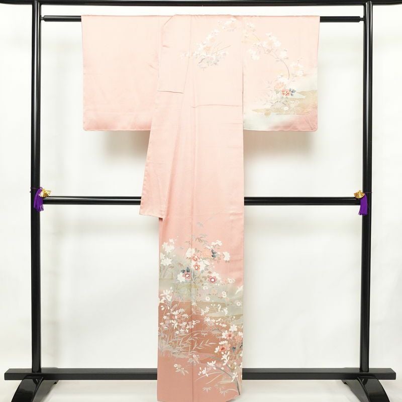 訪問着 良品 正絹 花柄 袷仕立て 身丈159.5cm 裄丈63.5cm リサイクル着物 一部しつけ糸付き 着物 箔 入学式 卒業式 七五三 お宮参り フォーマル ピンク_画像2