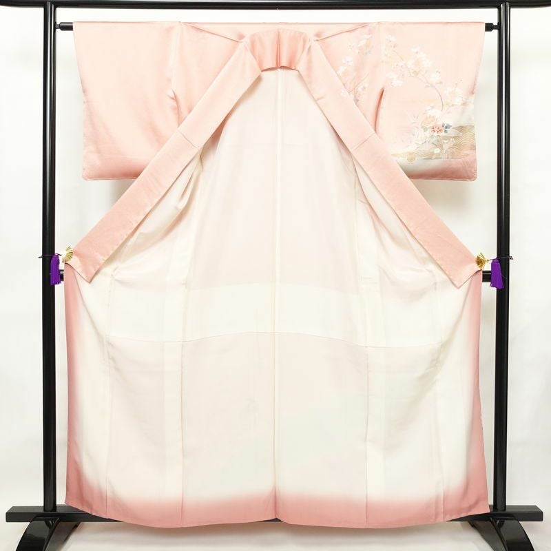 訪問着 良品 正絹 花柄 袷仕立て 身丈159.5cm 裄丈63.5cm リサイクル着物 一部しつけ糸付き 着物 箔 入学式 卒業式 七五三 お宮参り フォーマル ピンク_画像3