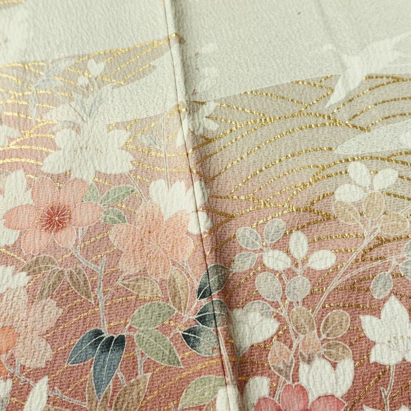 訪問着 良品 正絹 花柄 袷仕立て 身丈159.5cm 裄丈63.5cm リサイクル着物 一部しつけ糸付き 着物 箔 入学式 卒業式 七五三 お宮参り フォーマル ピンク_画像12