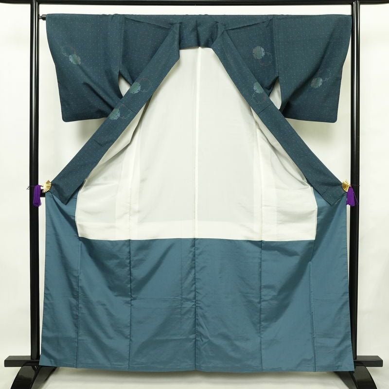 紬 正絹 古典柄 袷仕立て 身丈162.5cm 裄丈67cm リサイクル着物 着物 カジュアル 紬地 青・紺_画像3